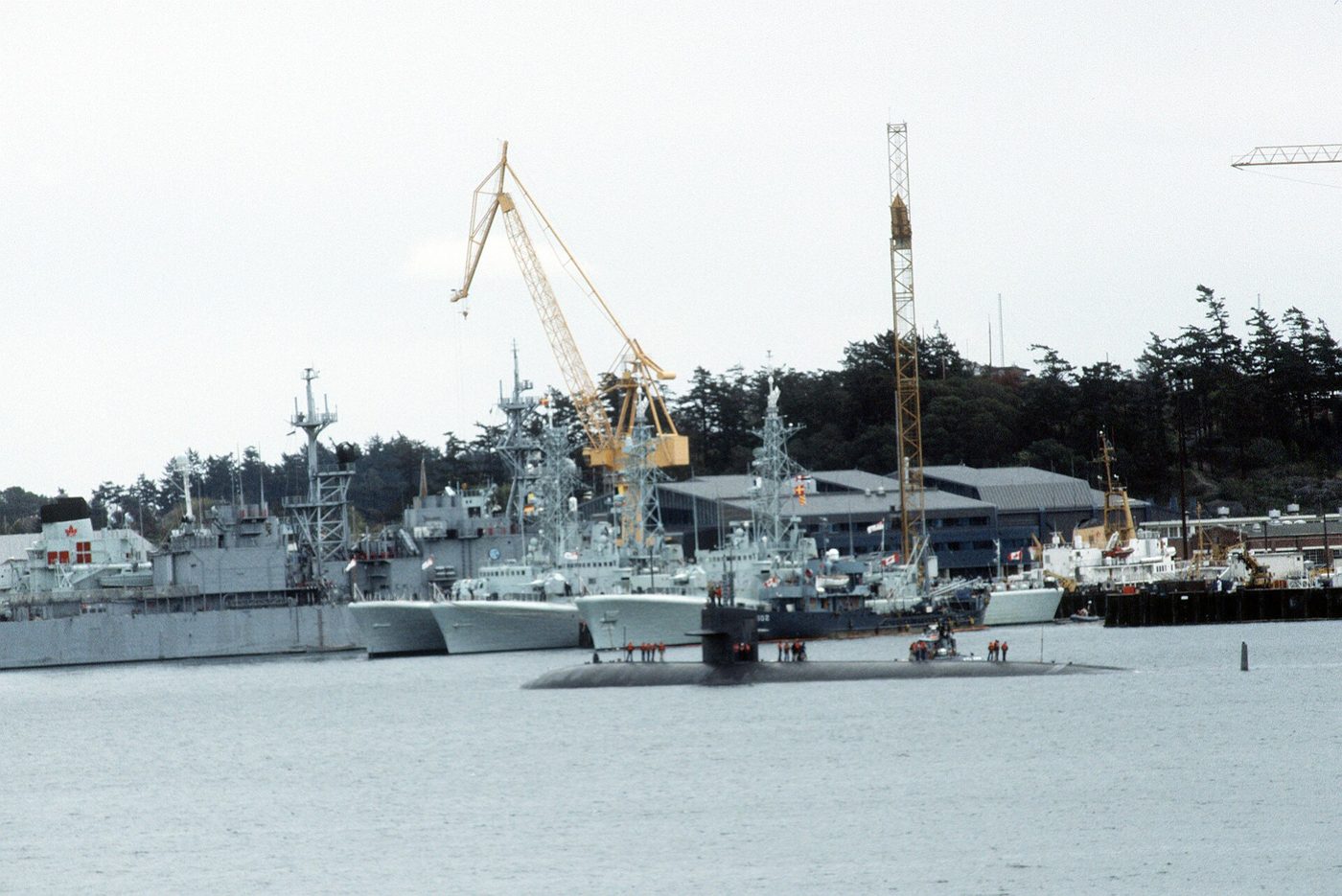 Royal Canadian Navy frigates in port at Victoria in 1993