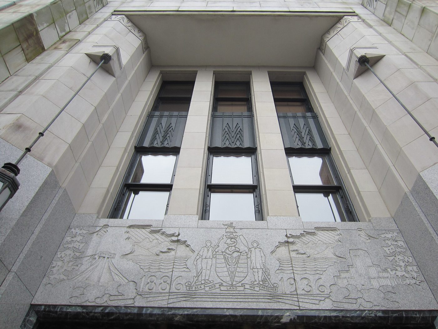 The facade of Vancouver City Hall