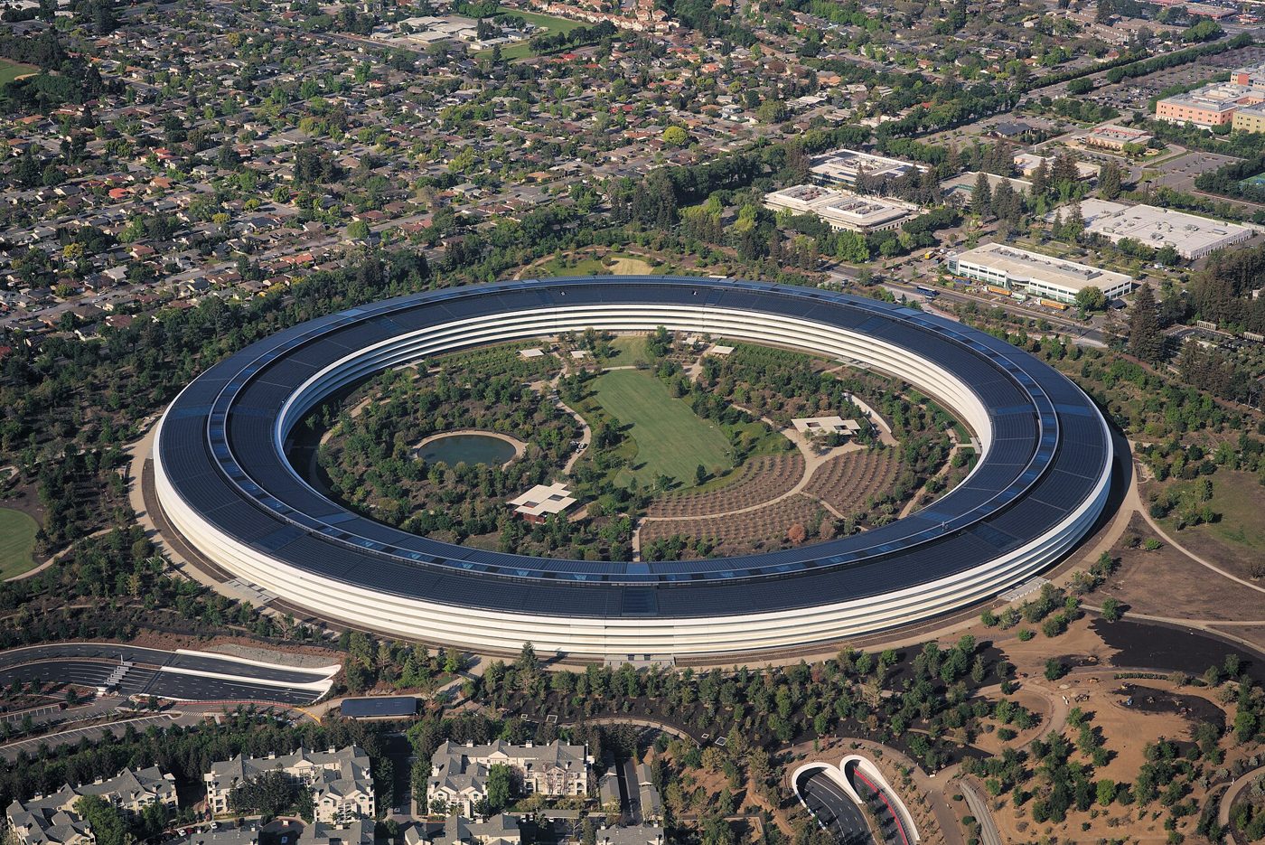An aerial view of Apple Park in Cupertino, Calif