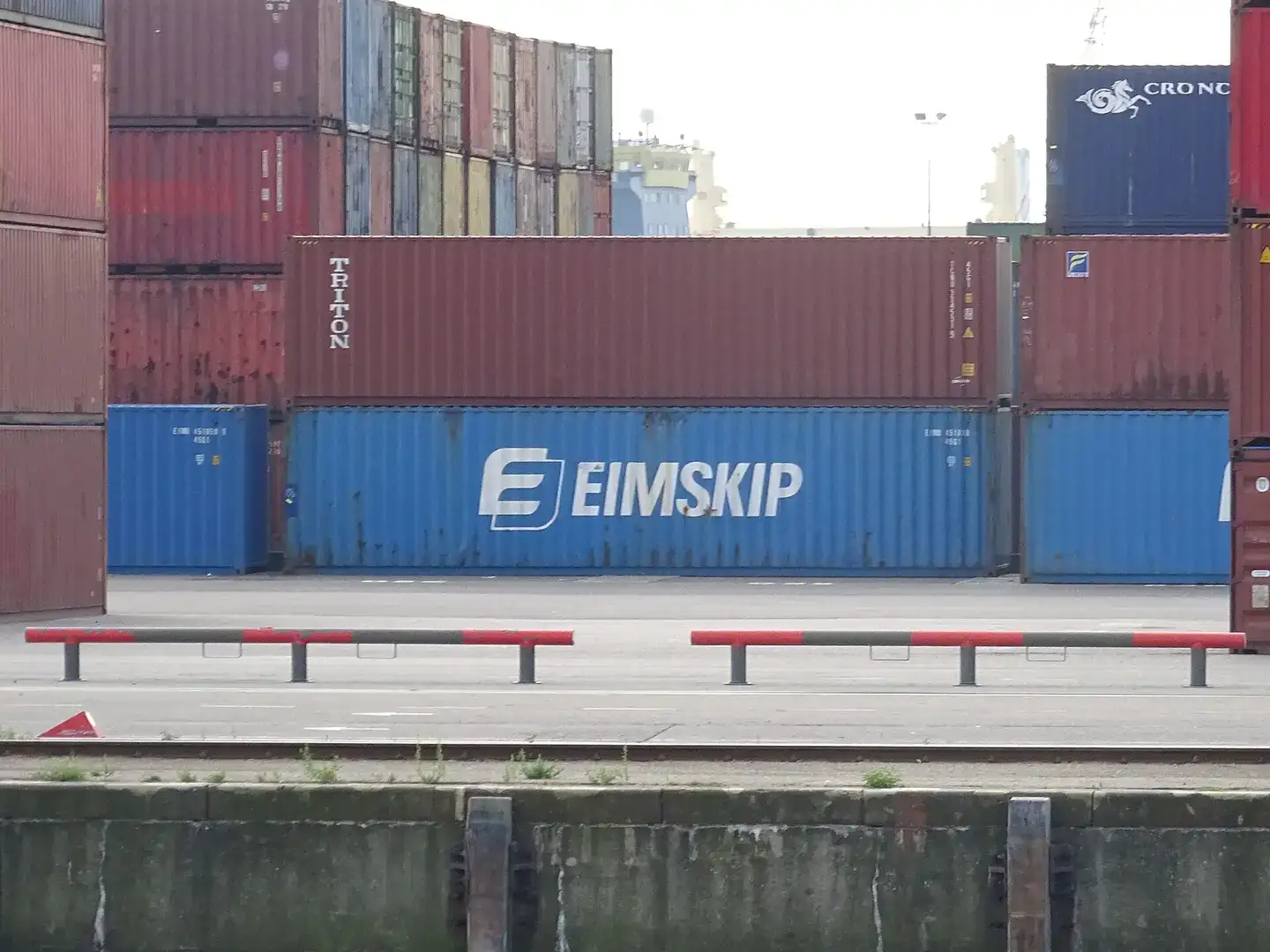 Shipping container - Eimskip - Port of Rotterdam - 2017