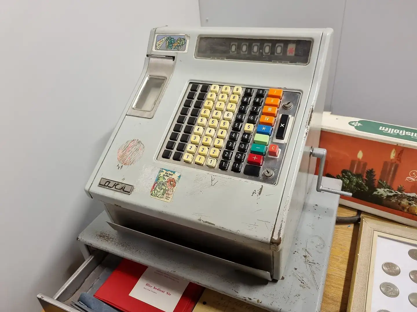 Cash register Oka