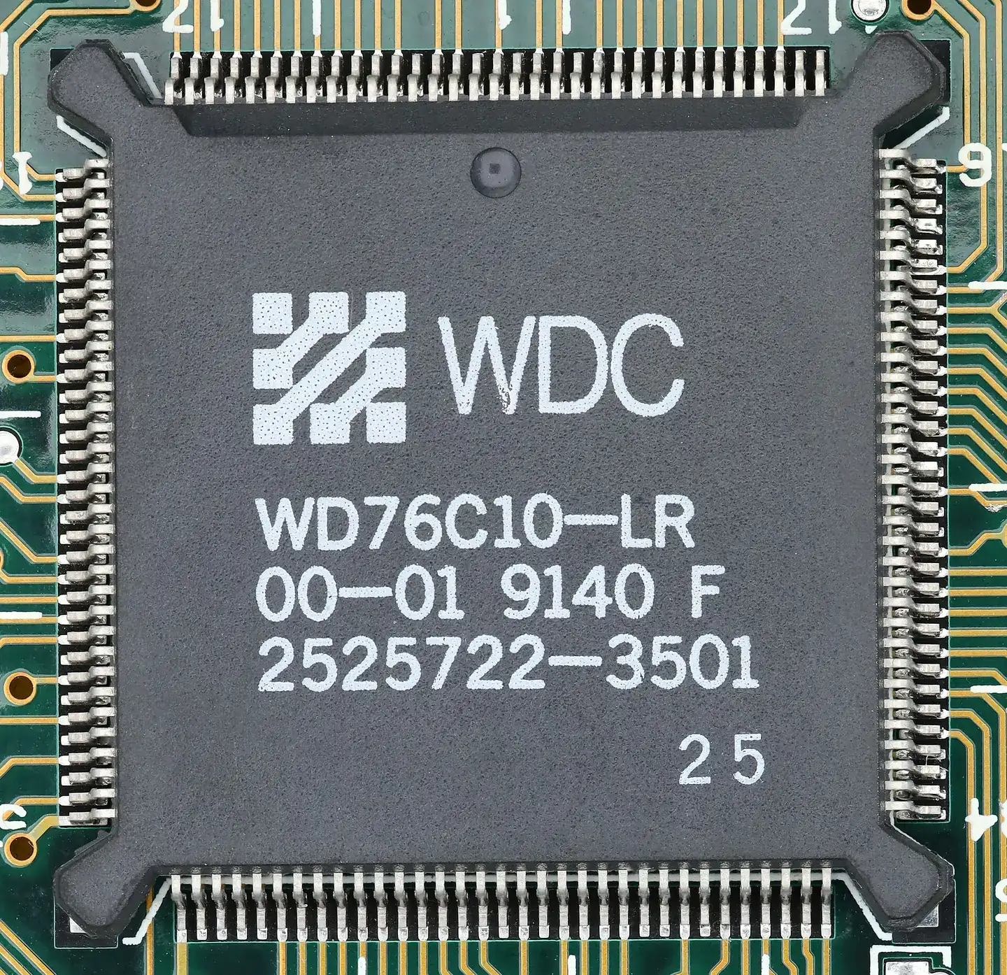 WD76C10LR System controller Manufacturerː Western Digital
