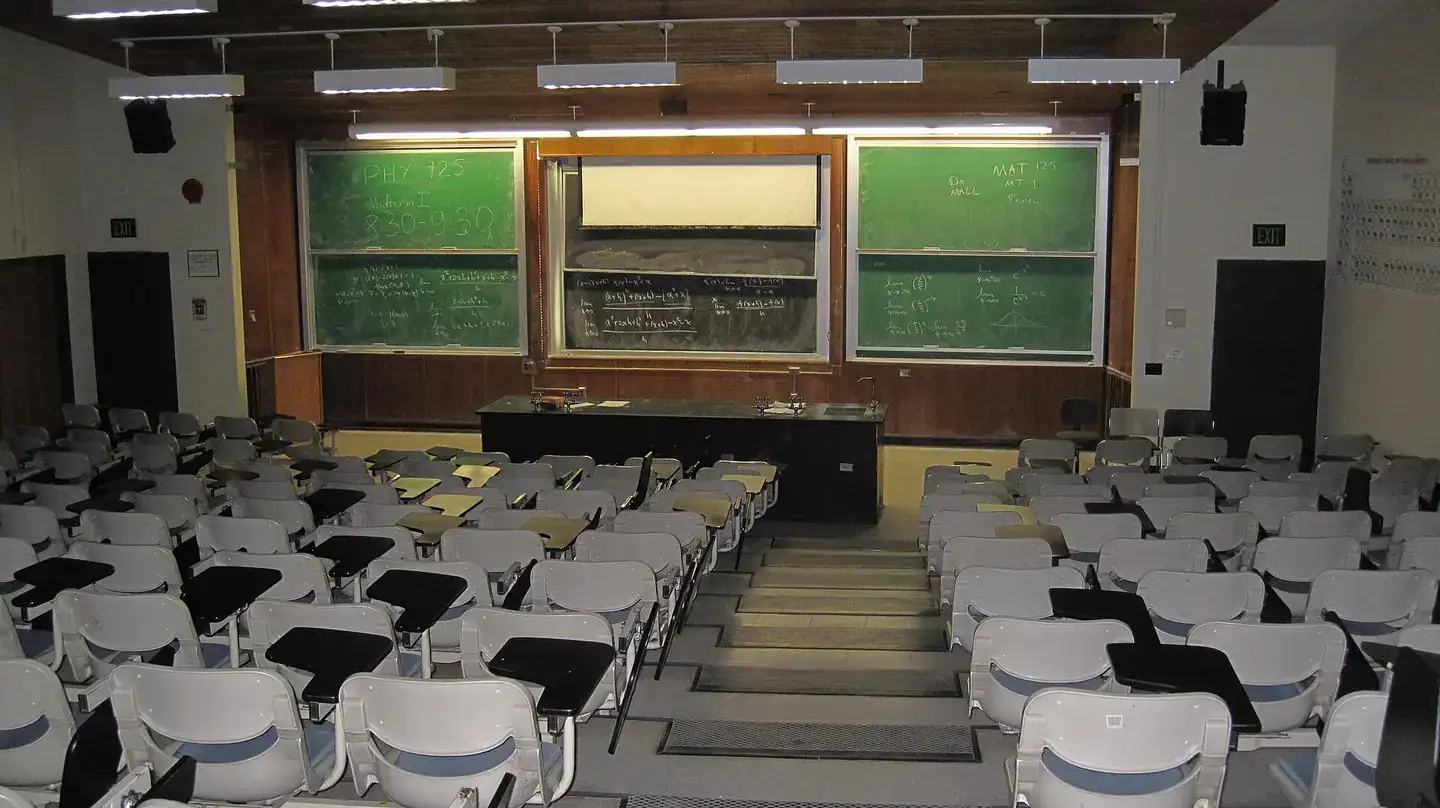 Stony Brook University Harriman Hall 137 Before Rennovation- Lecture Hall
